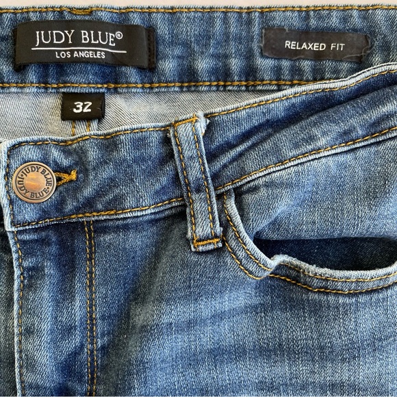 Judy Blue Relaxed Fit Jeans Size 32 - Picture 4 of 9